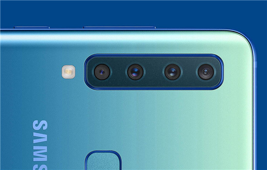 全球首款四攝像頭手機(jī)三星Galaxy A9發(fā)布