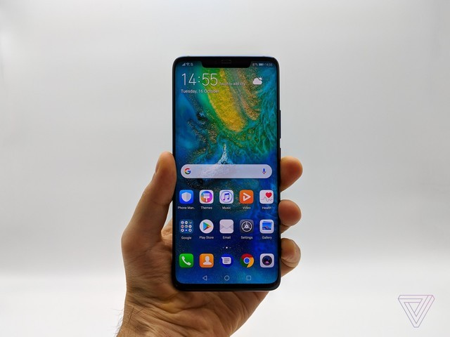 華為Mate20系列上手 “浴霸”鏡頭欲罷不能