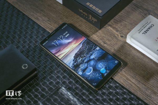 全面屏?xí)r代，探解vivo的屏幕指紋技術(shù)