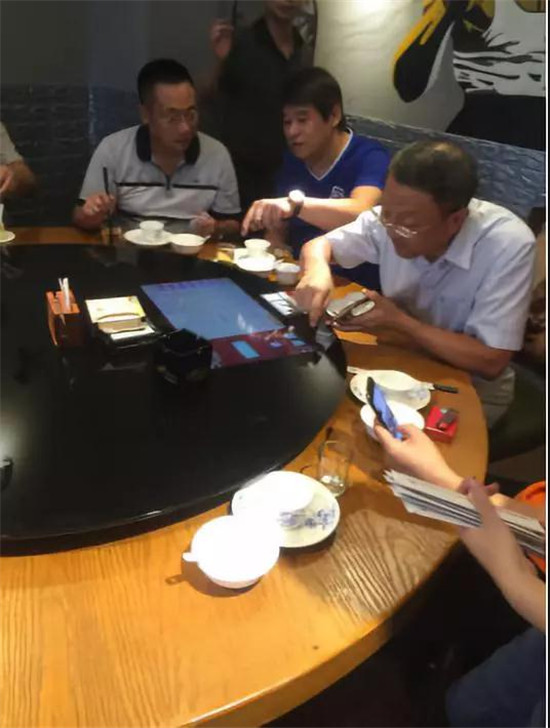 智能顯示屏撬動萬億市場，藍圖信息讓智慧社區(qū)觸手可及