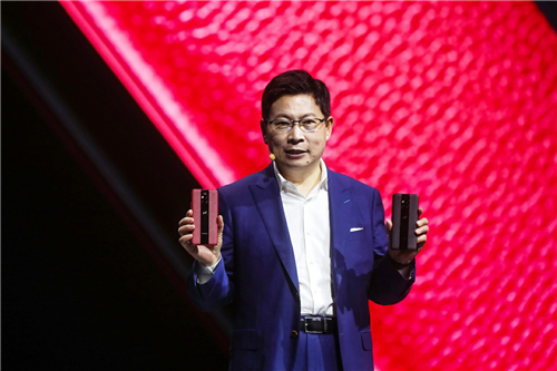 華為Mate 20 RS 保時(shí)捷設(shè)計(jì)震撼登場(chǎng)，國(guó)內(nèi)售價(jià)12999元