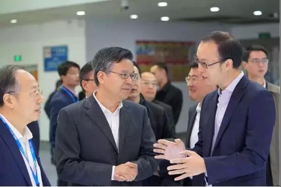 “2018第二屆重慶國(guó)際手機(jī)展”完美收官 2019年我們?cè)贂?huì)