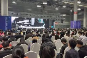 與德通訊曾令江：5G+AI ，大手機引領(lǐng)萬(wàn)物互聯(lián)大時(shí)代