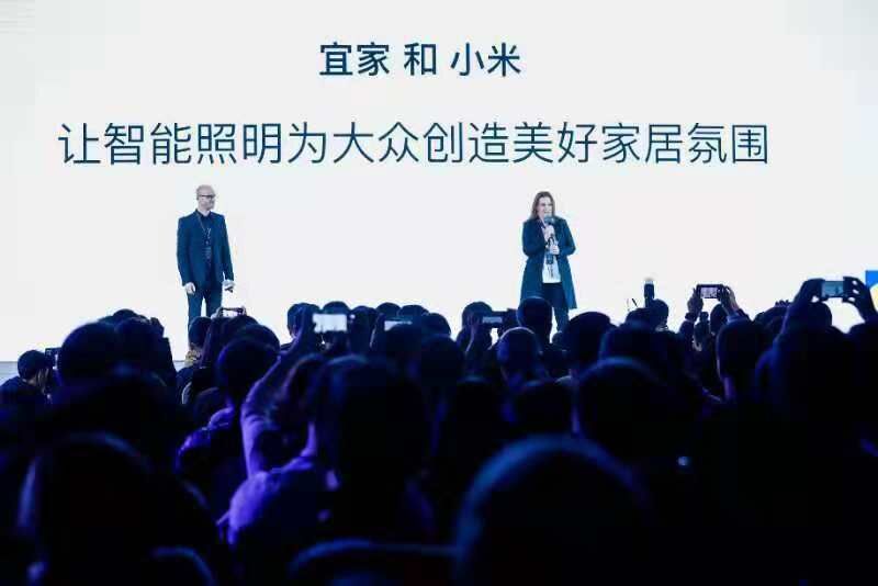 11月28日，MIDC 2018小米AIoT開(kāi)發(fā)者大會(huì)在北京召開(kāi)