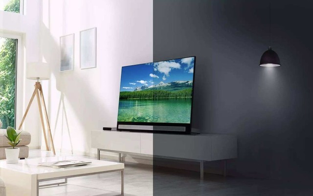 液晶還能撐幾年？國(guó)產(chǎn)OLED面板這回玩大了