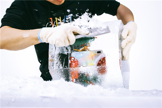 迎合圣誕氣息，vivo X23幻彩版創(chuàng)意照出爐