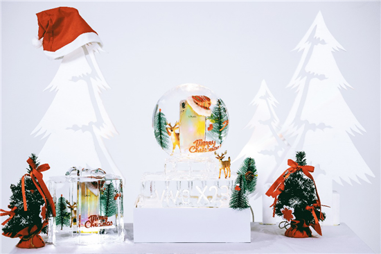 迎合圣誕氣息，vivo X23幻彩版創(chuàng)意照出爐