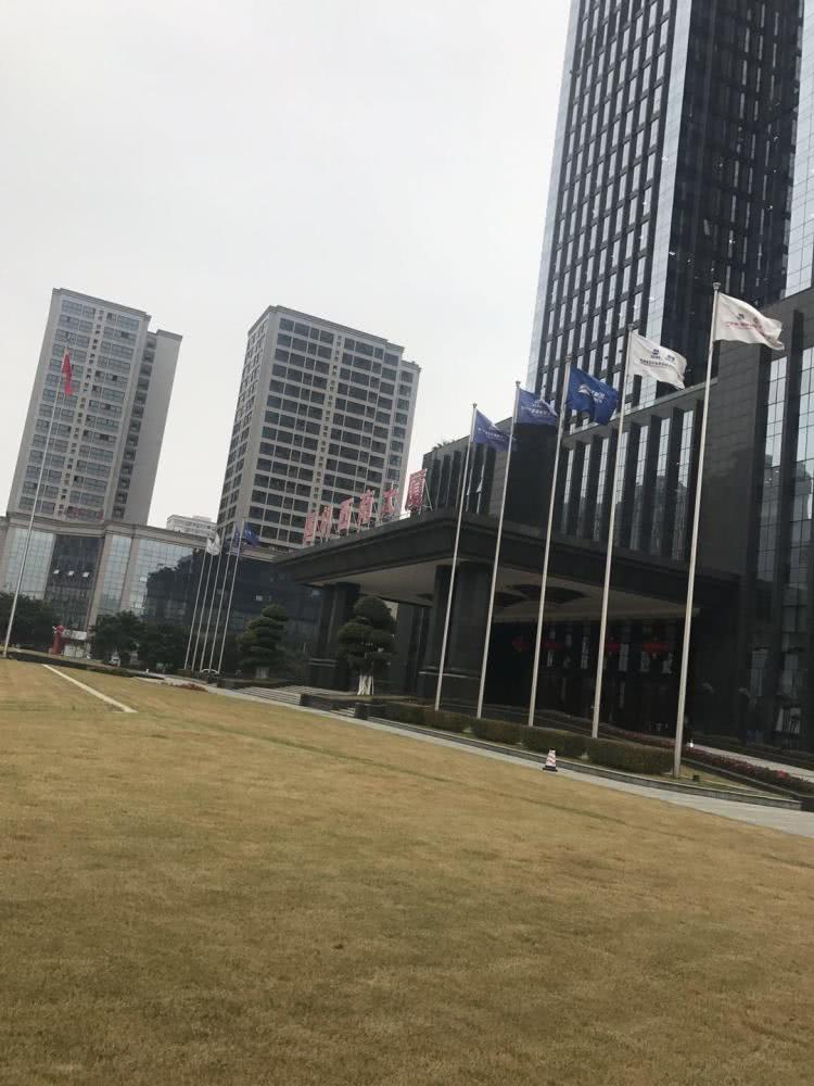 錘子科技成都總部大變臉 原辦公室已改為成華區(qū)國稅局