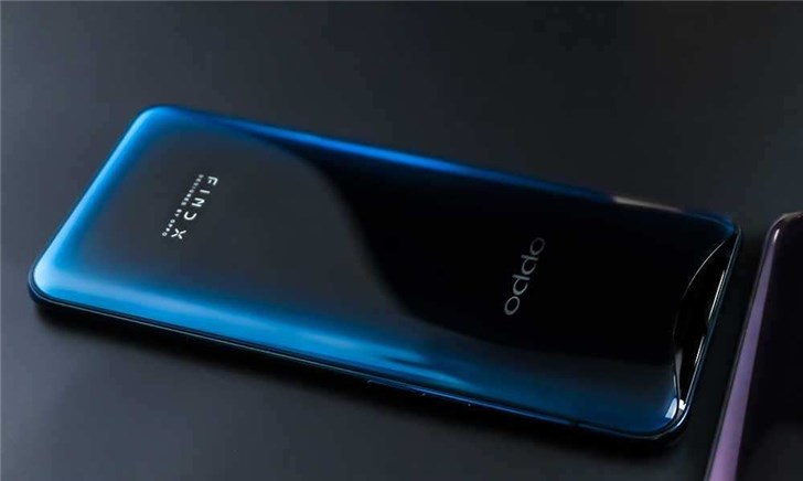 2018年手機(jī)行業(yè)復(fù)盤：華為OV靠高端突圍，中小廠商迎來(lái)至暗時(shí)刻