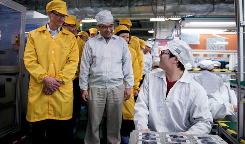 蘋果爆雷沖擊廠哥廠妹：每周四天班、不加班拿底薪、夢(mèng)想一地雞毛