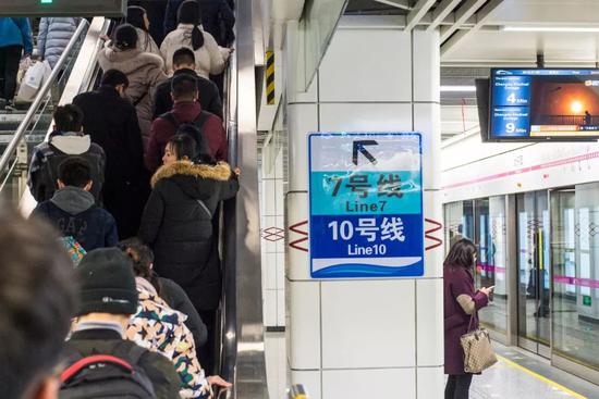 何時(shí)能用上5G手機(jī)？工信部：5G產(chǎn)品下半年有望上市