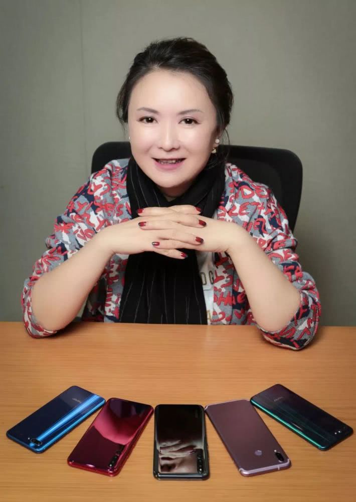 榮耀小米拉鋸戰(zhàn):不止在手機產(chǎn)品 也不止在中國市場