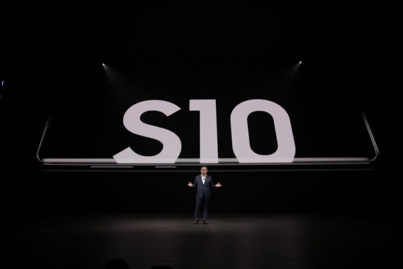 三星折疊屏手機(jī)和5G手機(jī)正式發(fā)布