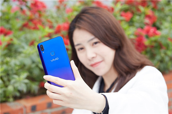 vivo U1體驗(yàn)：AI智慧雙攝加持，成新一代千元拍照神器