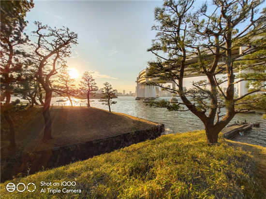 驍龍855性能怪獸 火爆新機(jī)iQOO明日再次開售