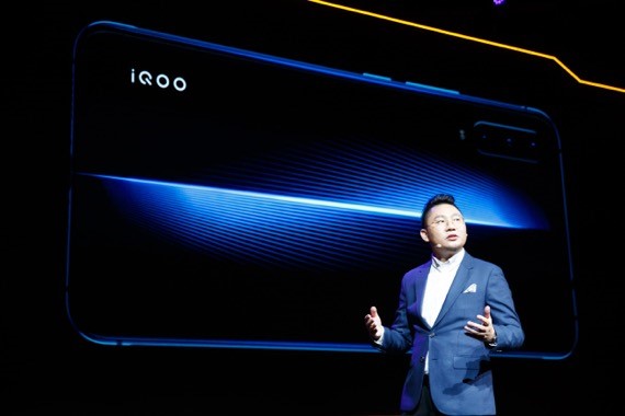 名副其實(shí)雙冠軍 iQOO全平臺(tái)銷售成績(jī)喜人