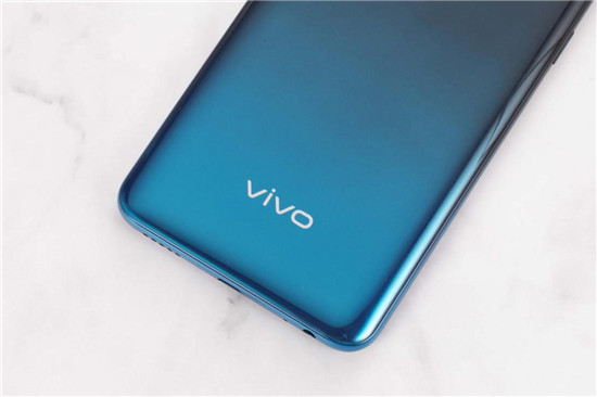全新vivo S1上手：時(shí)尚、實(shí)力完美邂逅，體驗(yàn)超預(yù)期