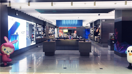 vivo首家5G體驗專區(qū)在上海揭牌，5G現(xiàn)場測速比4G快二十倍