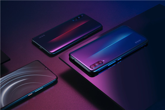 iQOO榮登電商3000-4000元價(jià)位段銷量榜首