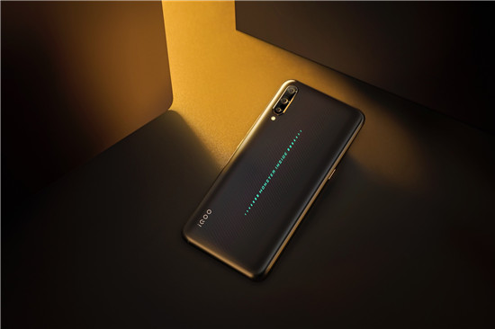 iQOO騎士黑硬核配置開售4298元