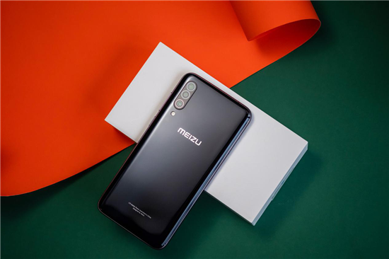 1698元起魅族16Xs正式發(fā)布：極邊全面屏，三攝長(zhǎng)續(xù)航