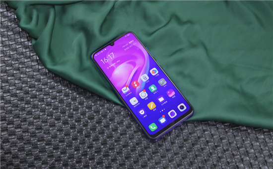 vivo Y7s續(xù)航測(cè)試：4500mAh+18W雙引擎閃充，千元機(jī)新勢(shì)力