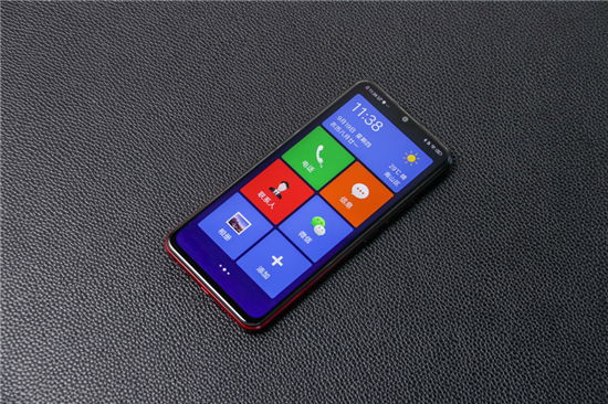 續(xù)航全新升級(jí)，vivo U3x圖賞：時(shí)尚設(shè)計(jì)一見傾心