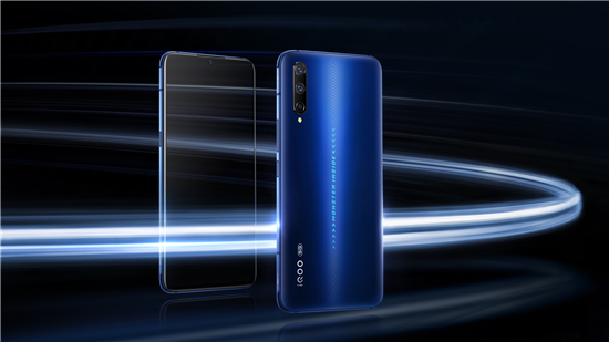 AG啞光玻璃工藝 iQOO Pro幻影藍配色銷售火爆