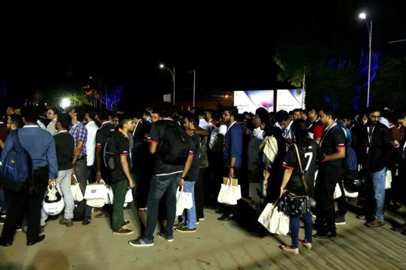 印度手機(jī)市場5年戰(zhàn)事：小米稱王，蘋果遲暮，OV 崛起