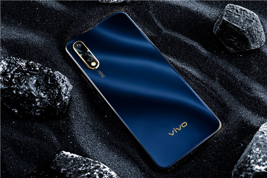 全新vivo Z5極速幻影10月21日開啟預(yù)售,1498元起