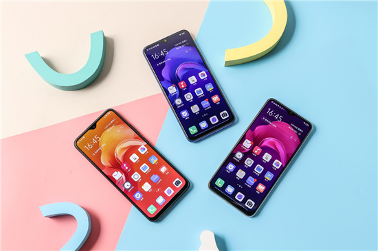 6.53英寸高清大屏+3D曲面機身設計，vivo U3顏值表現獲用戶(hù)追捧