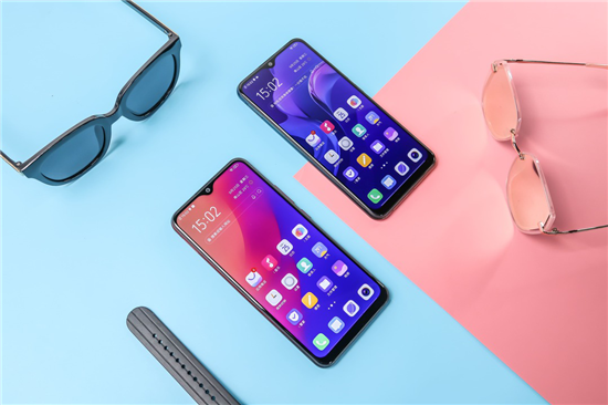 讓美更深邃！閃充強續(xù)航vivo Y3 4GB+64GB版新配色正式開售