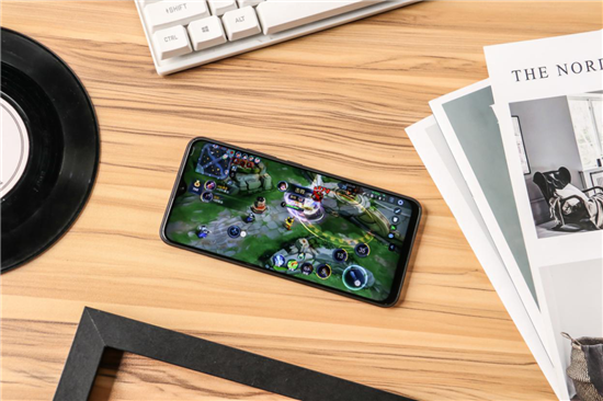 多項配置帶來硬實力提升，vivo U3成同價位產品佼佼者