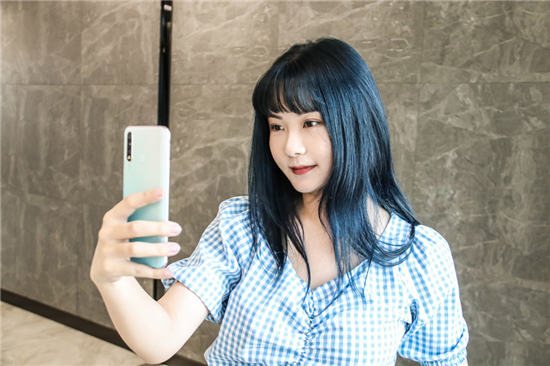 拍照能手vivo U3，實力詮釋千元優(yōu)品的潮流顏值