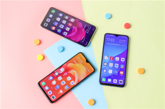 全新vivo U3來襲，5000mAh超大電池+18W雙引擎閃充帶來持久享受