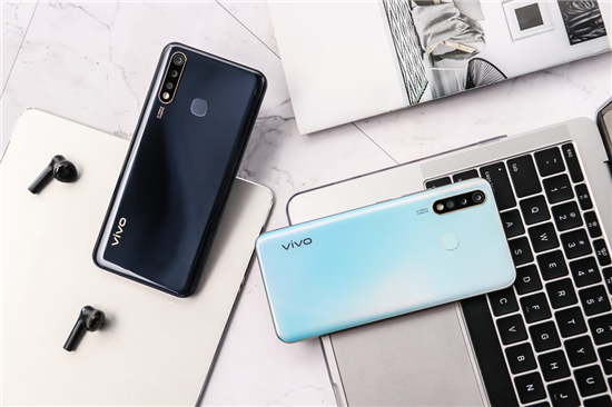 vivo Z5i評測：強勁性能與長效續(xù)航的結(jié)合體，打造全新體驗