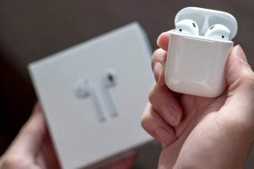 結束TWS行業(yè)山寨亂戰，傳蘋(píng)果、華為、BBK、小米明年擬標配無(wú)線(xiàn)耳機