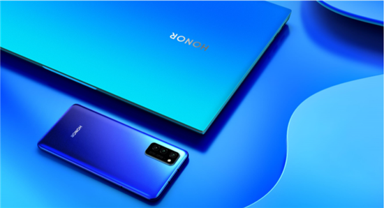 榮耀MagicBook系列多款產(chǎn)品全面升級(jí)，顏值與性能并存售價(jià)4199元起