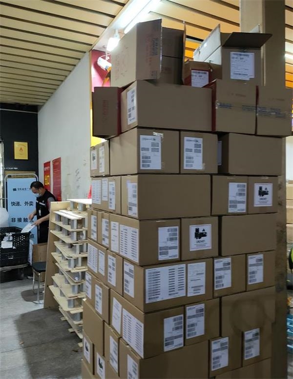 國產(chǎn)手機掀起“漲價(jià)潮”！與蘋(píng)果、三星直接PK 半導體漲價(jià)正在傳導