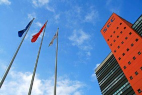 三年營(yíng)收增長(cháng)一倍，利潤增長(cháng)三倍，深南電路兇猛擴張