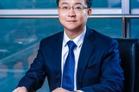 坐擁80多億身家，劉慶峰如何率科大訊飛沖擊“千億營收”