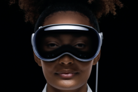 售價(jià)2.5個(gè)W，蘋(píng)果首款頭顯現(xiàn)真身，XR供應(yīng)鏈齊沸騰