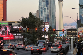 全球首款L4級別量產(chǎn)小巴，文遠知行亮相CES 2024