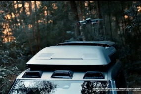 智能再進(jìn)一步，比亞迪首創(chuàng  )車(chē)載無(wú)人機