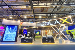 上半年凈利同比暴跌九成，戶(hù)儲(chǔ)龍頭艾羅能源急拓新市場(chǎng)